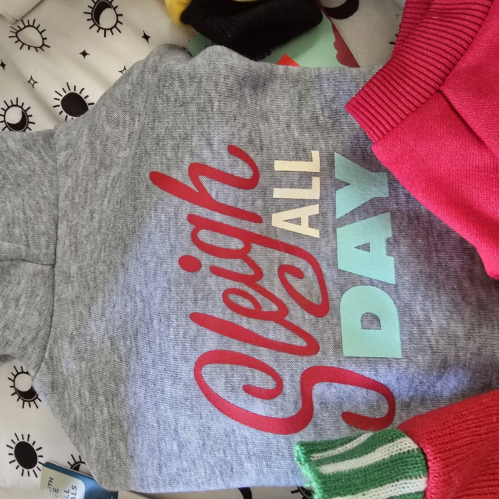 Colorful Small Pet Sweaters Collection - Picture 5 of 6